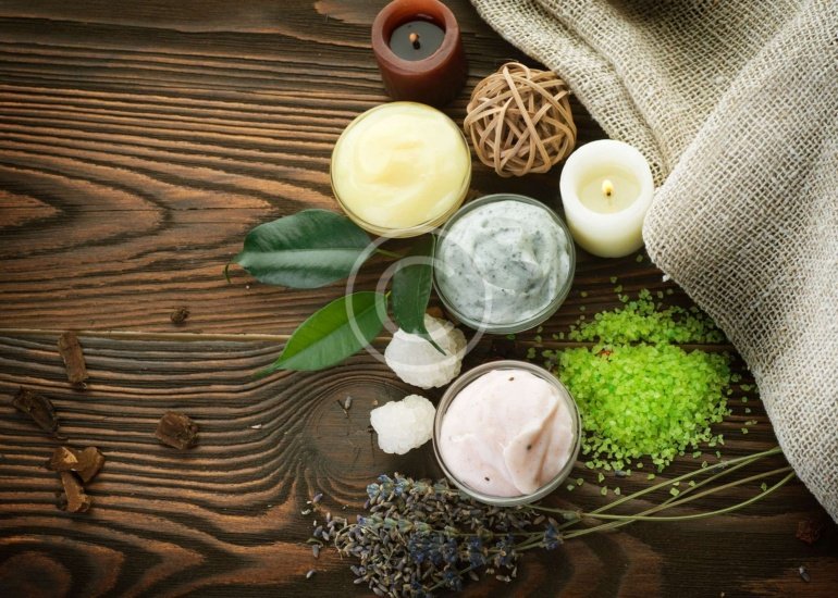 10 Tips for Maintaining Youthful Skin