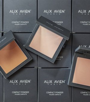 Alix Avien powder